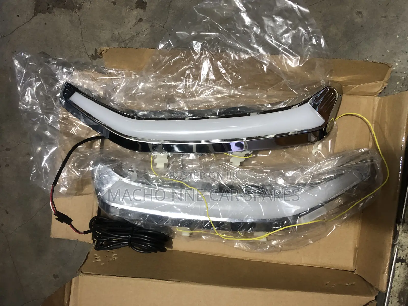 Subaru Forester 2015 Bumper Daylights
