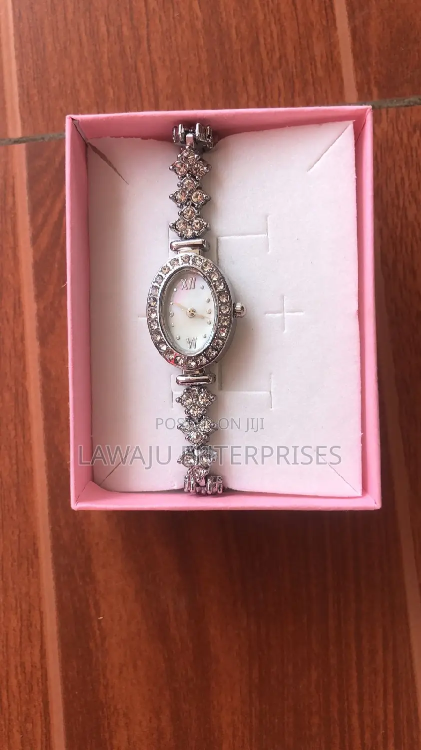 Crystal Luxury Ladie's Watch