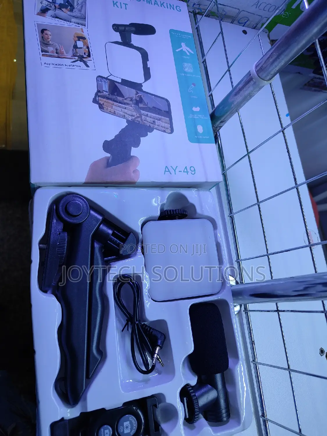 Handheld Phone Stabilizing Photography Video Light With Mic