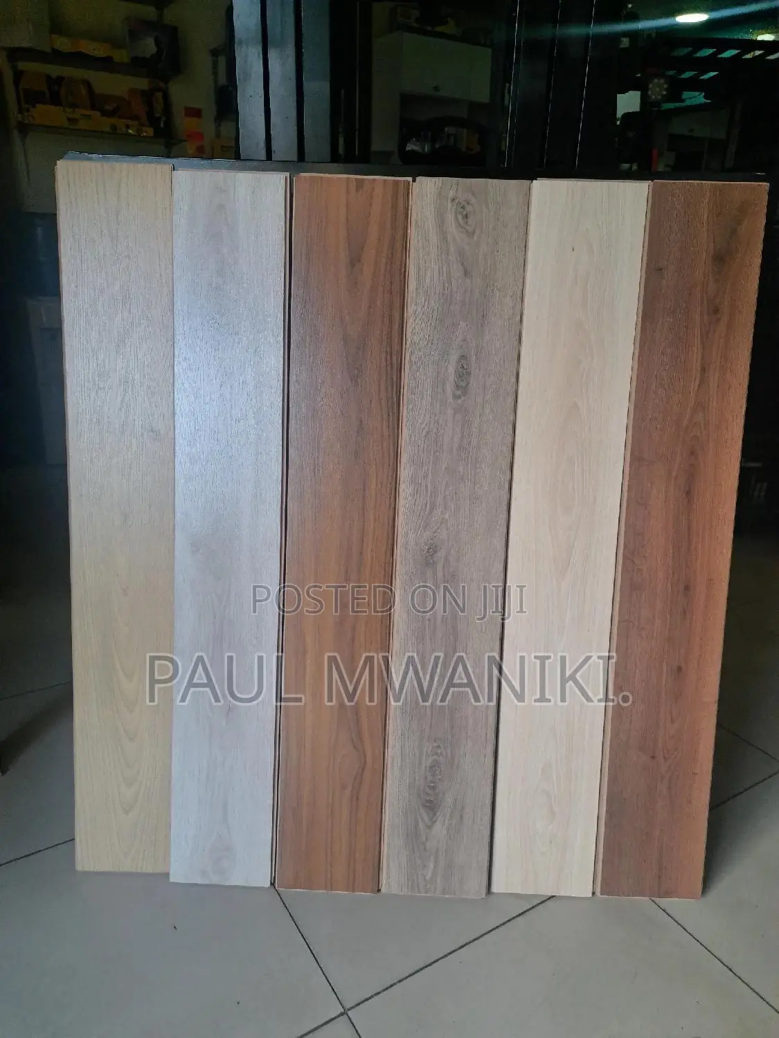 LAMINATE FLOORING -Quality Laminated Wood Flooring Boards.
