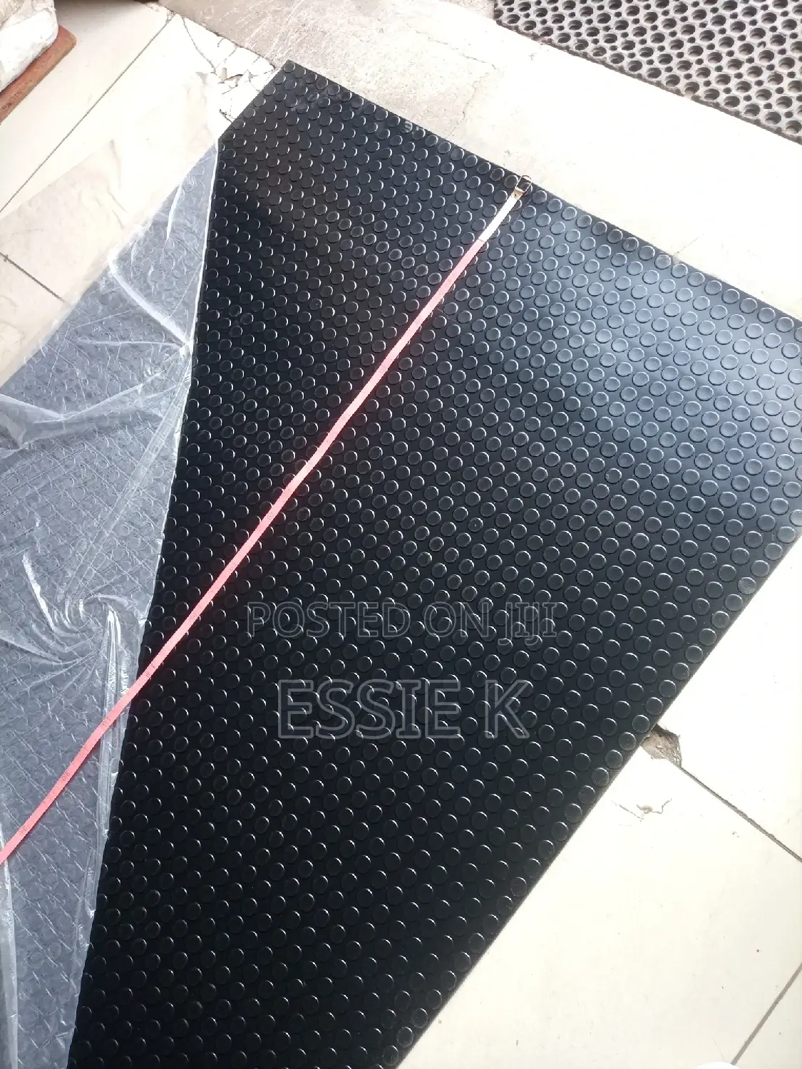 Round Studded Rubber Coin Mat