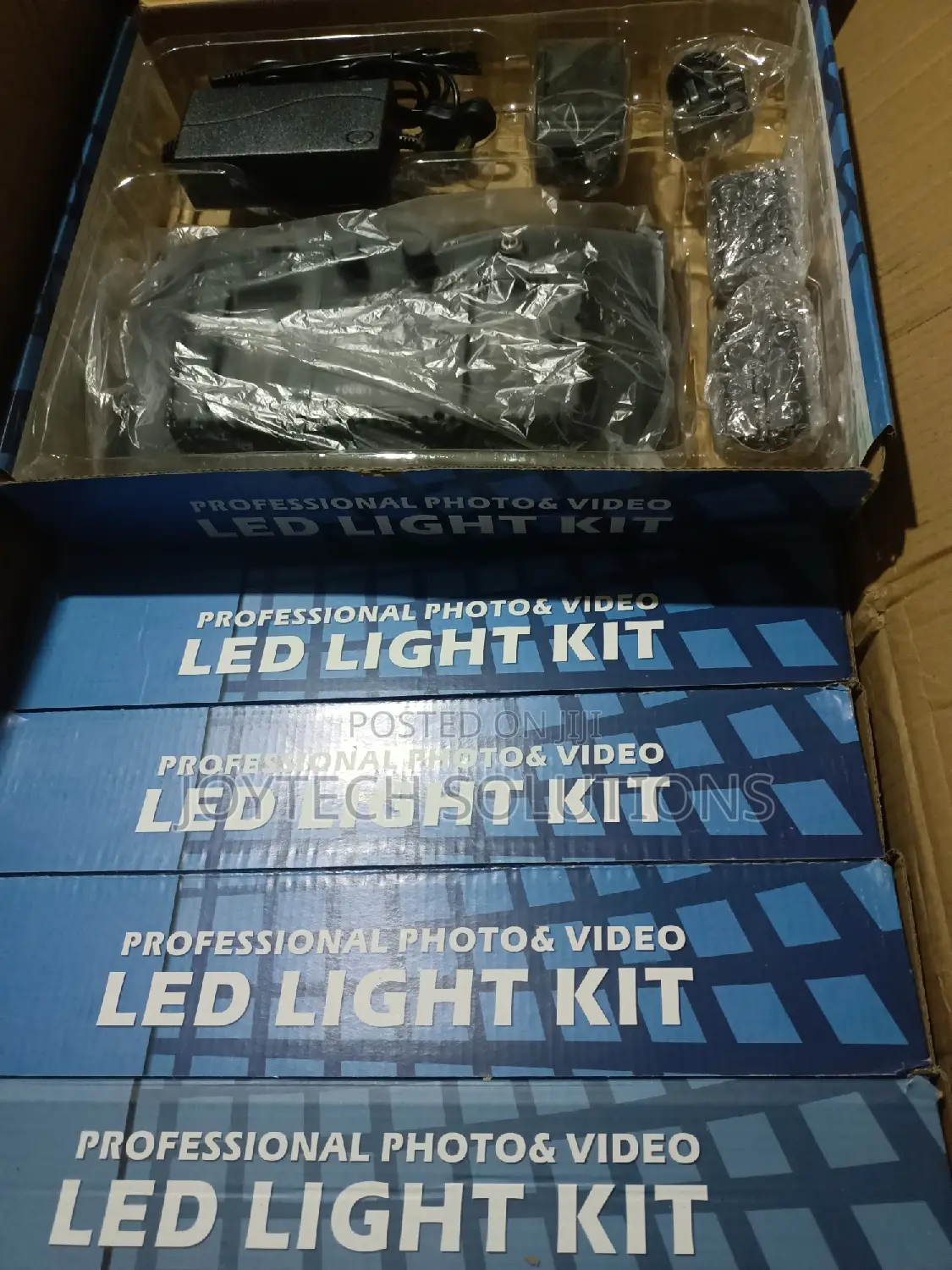 Pro800 Led Light for Video and Photography Light and Camera