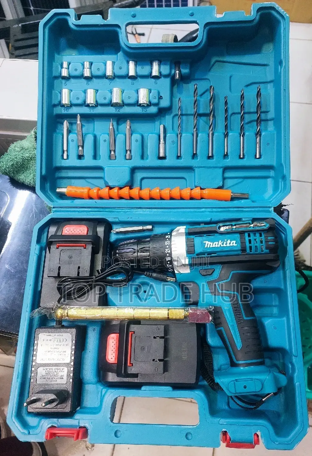 Makita Cordless Drill Set 26v