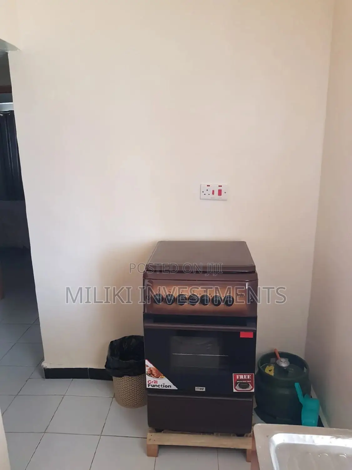 Furnished 5bdrm Maisonette in Membly, Membley Estate for sale
