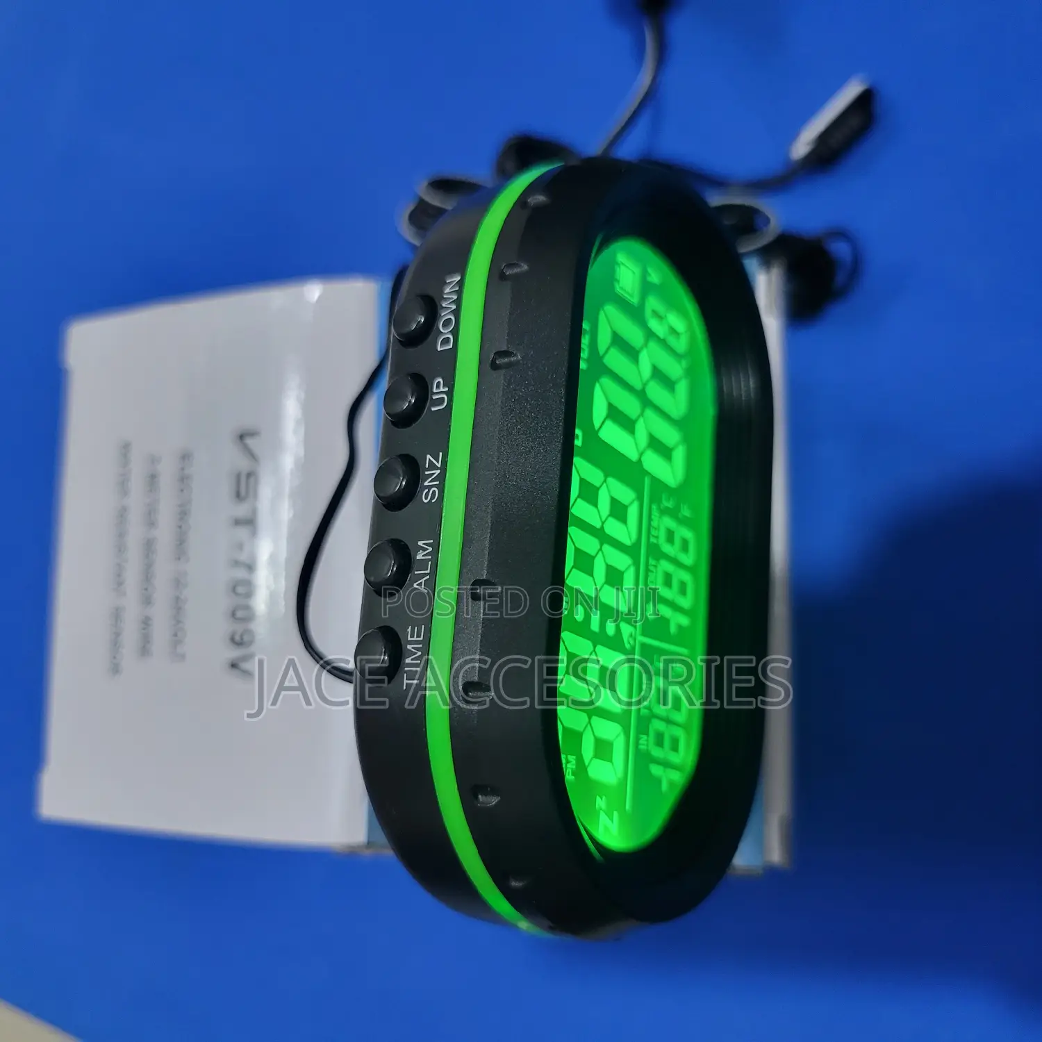 Car 4 in 1 Tachometer Gauge ,Battery Voltage Meter,Clock,