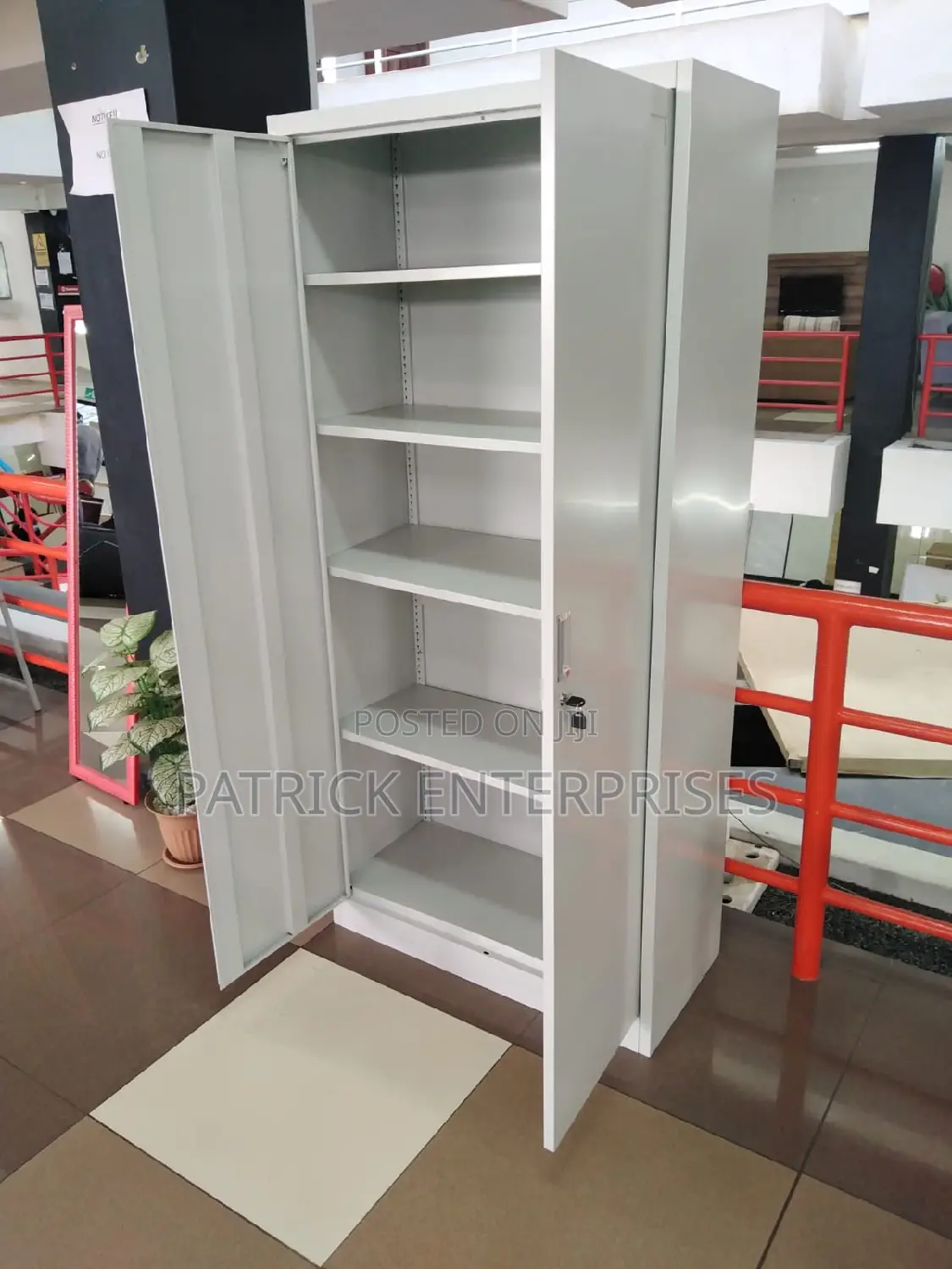 Imported Morden Metallic Filling Cabinet With Doors
