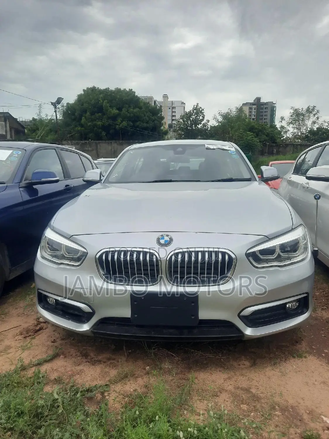 BMW 118i 2017 Silver