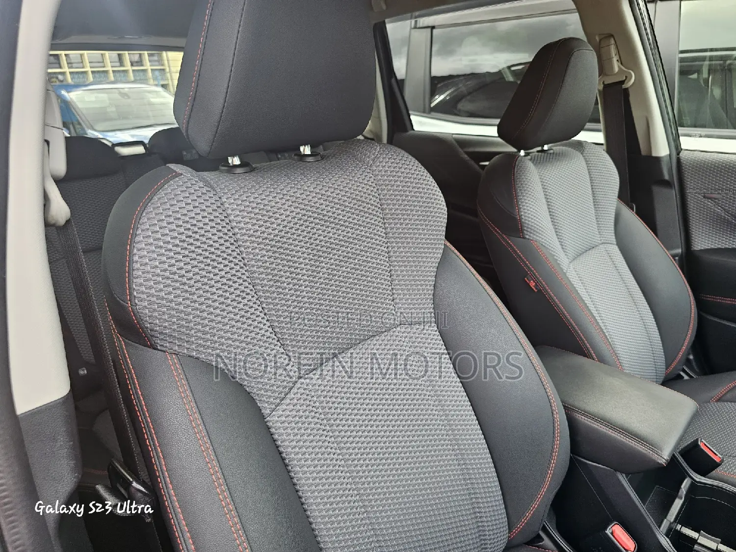 Subaru Forester 2018 Gray