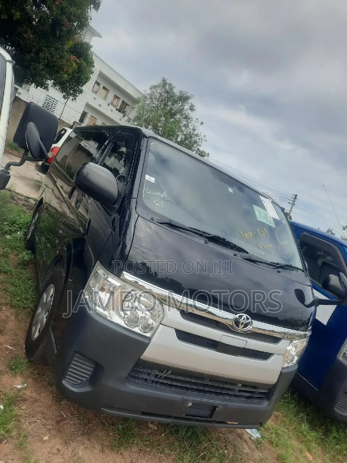Toyota Regius 2017 Black