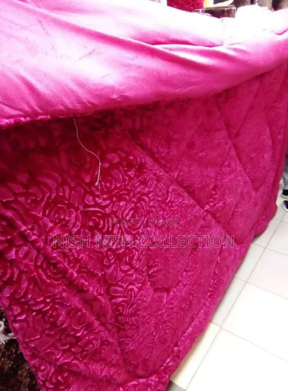 Shiny Single Woolen Duvet 5x6