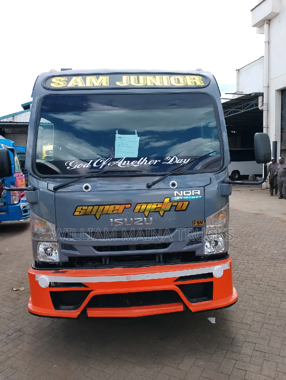 New Isuzu GLK6111H1 2023