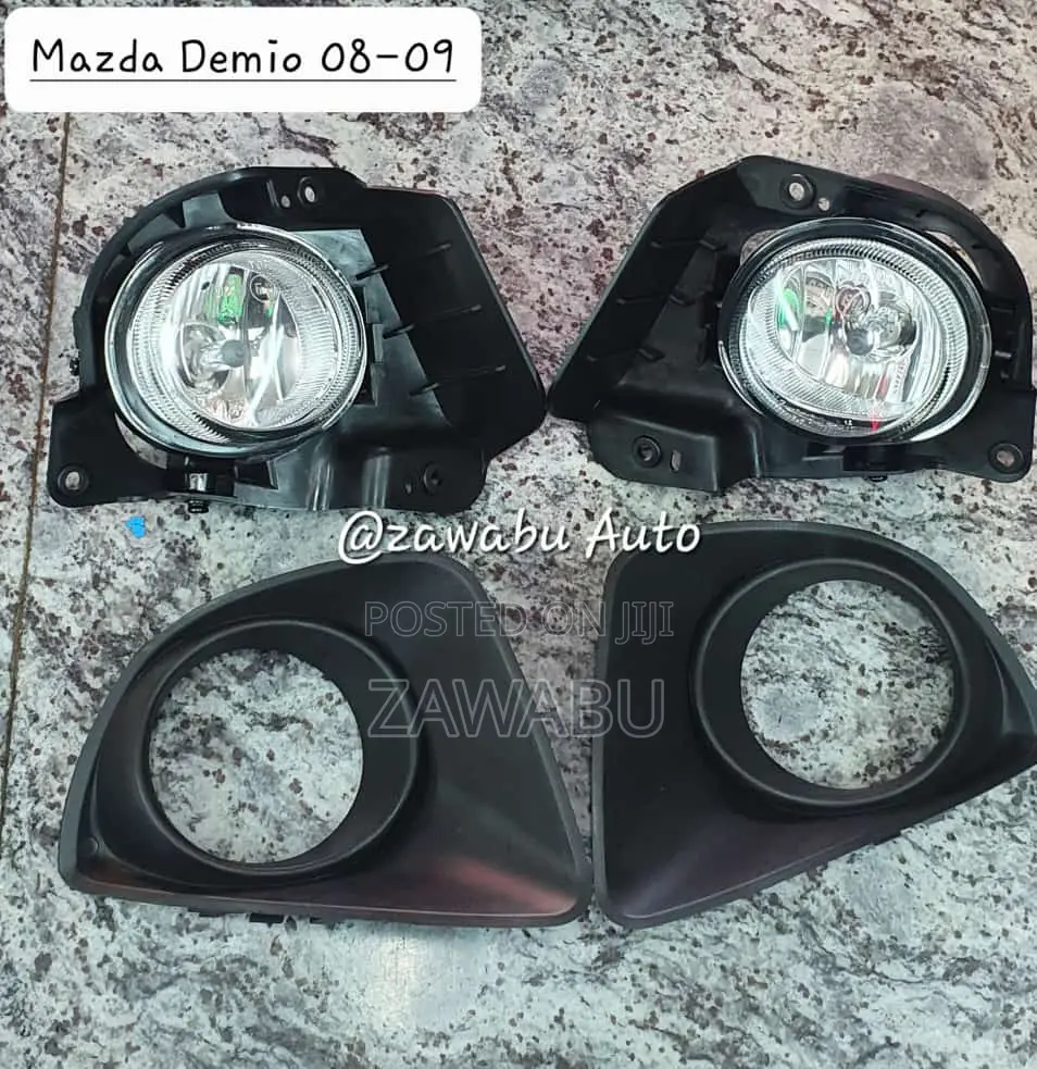 Foglights Mazda Demio 08_09