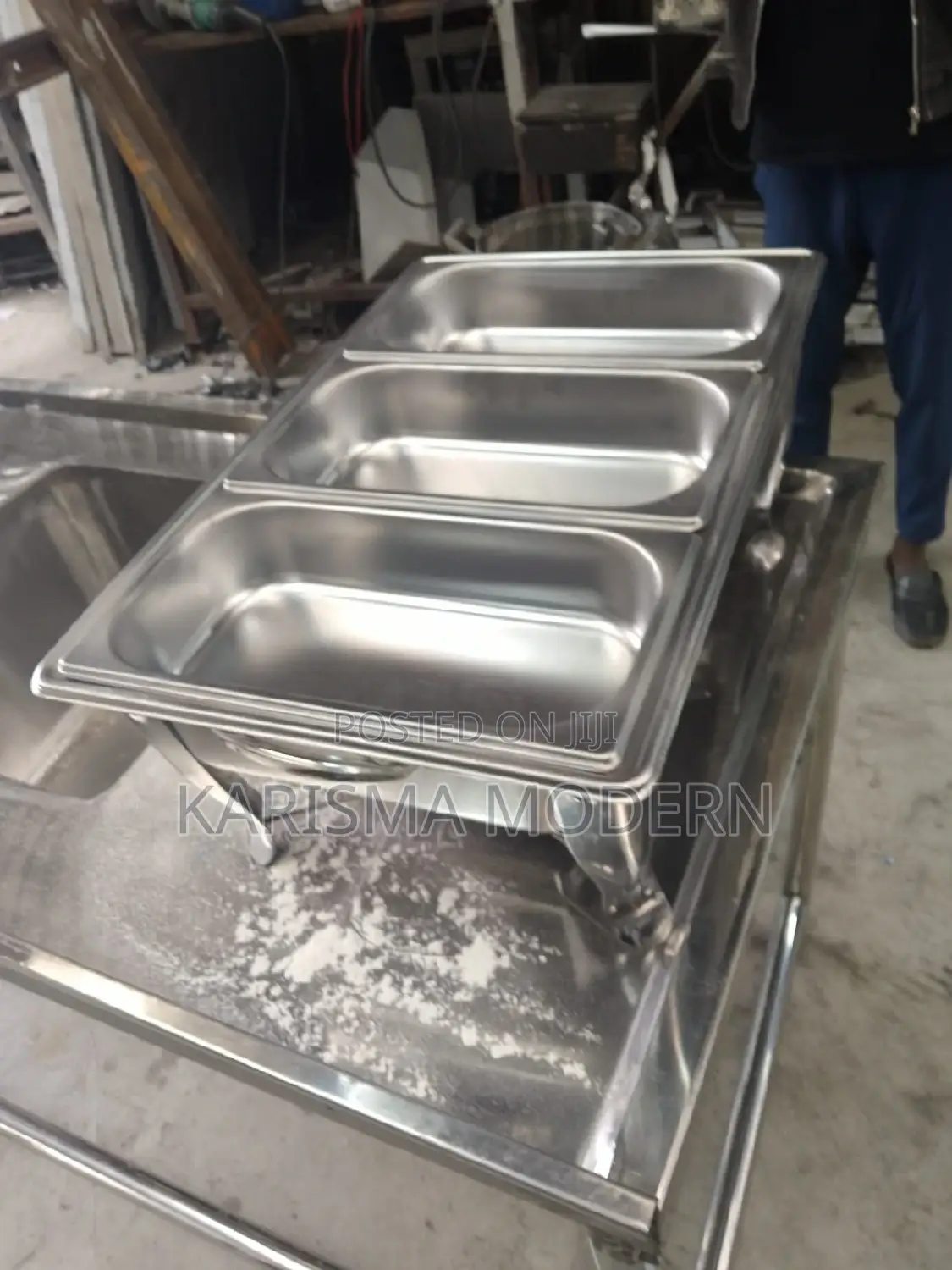 Easy Serving Food Warmer With Wheels