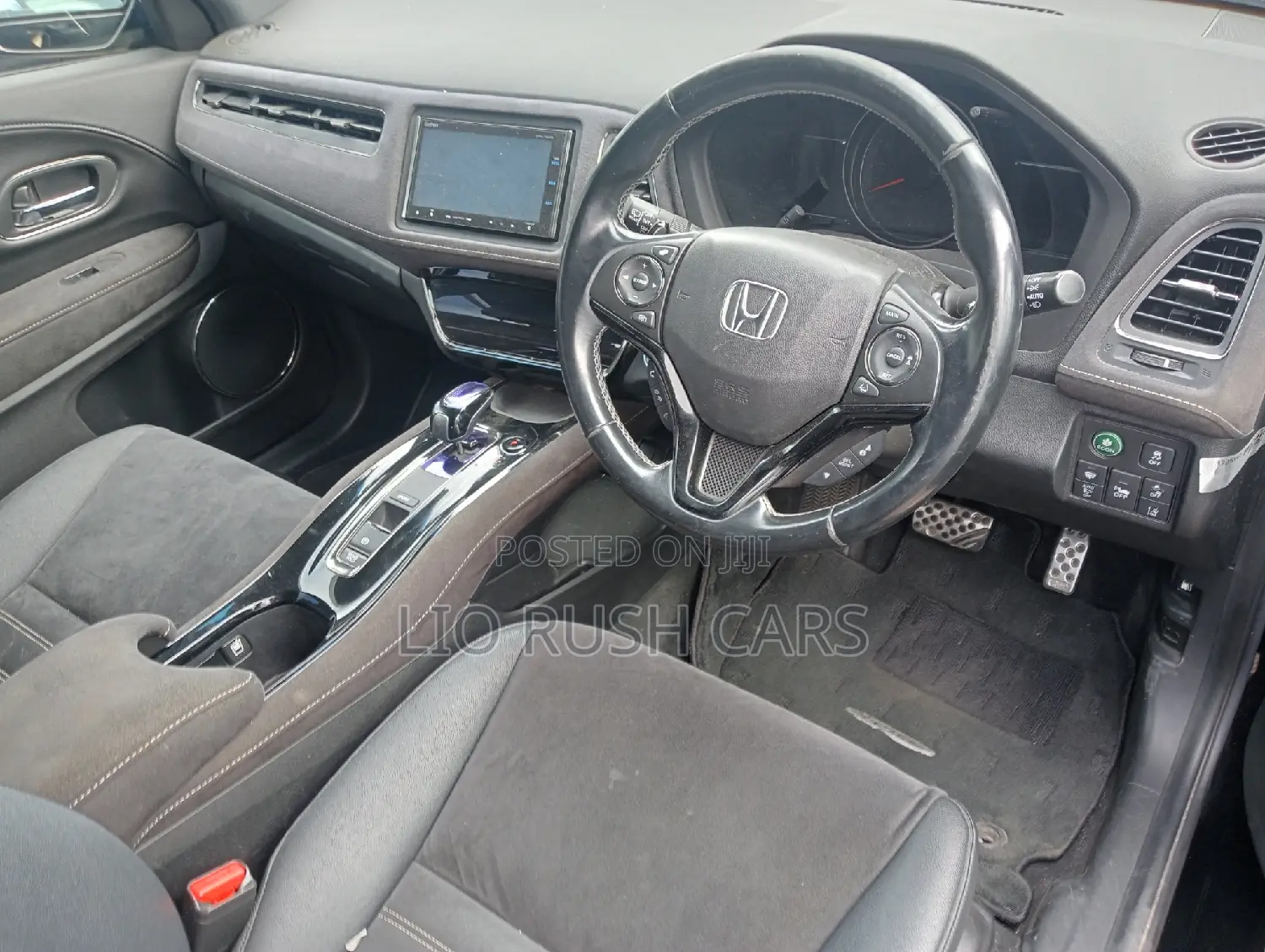 Honda Vezel 2018 Black