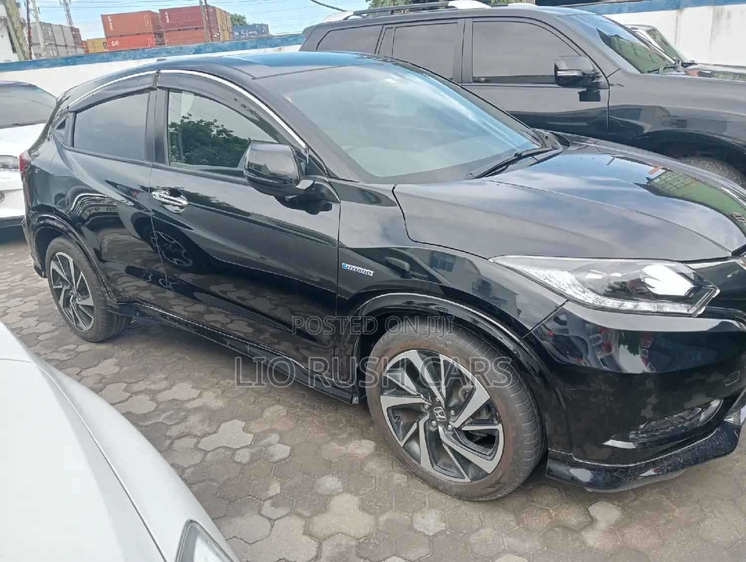 Honda Vezel 2018 Black