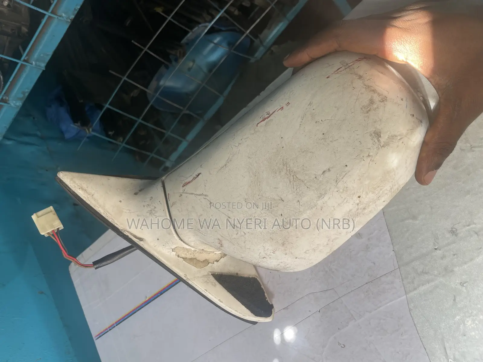 Side Mirrors for 100,110 Etc