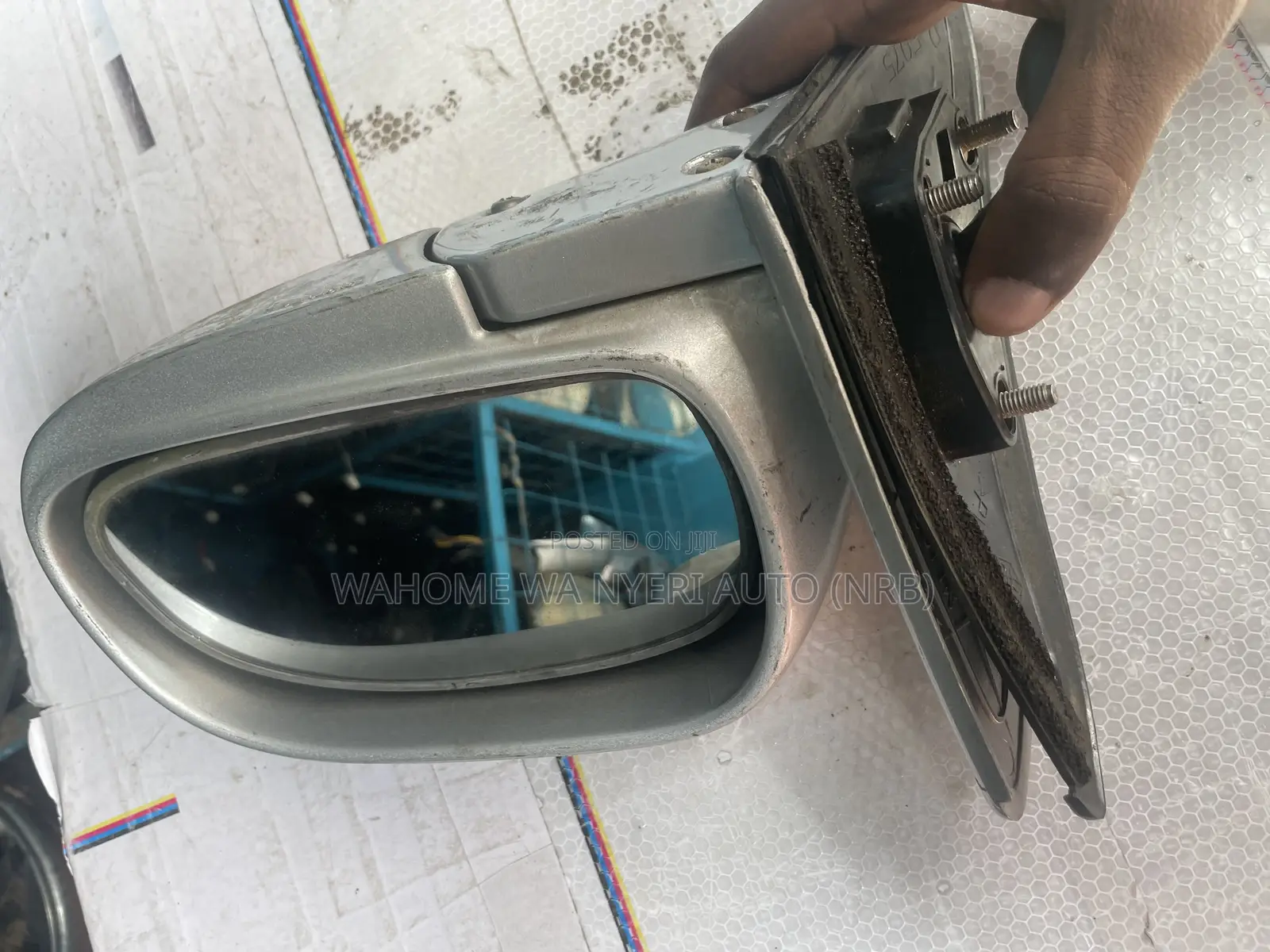 Side Mirrors for 100,110 Etc