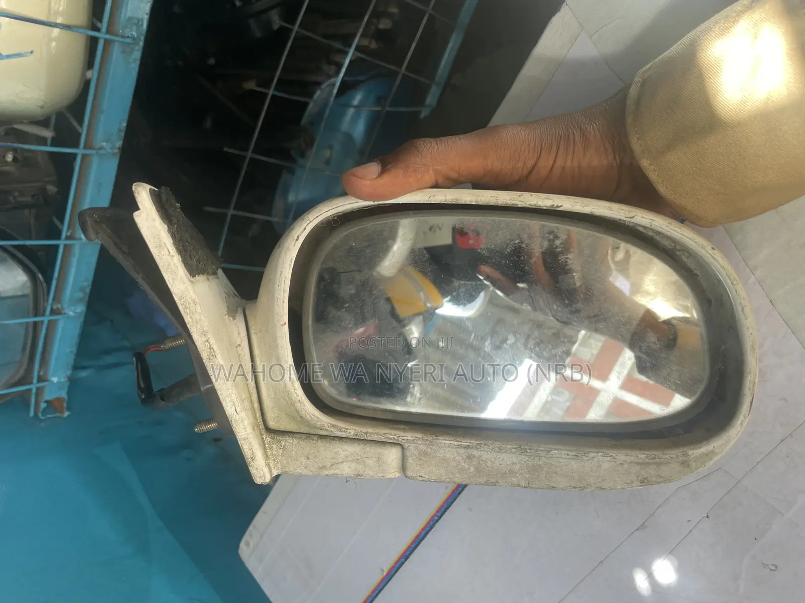 Side Mirrors for 100,110 Etc
