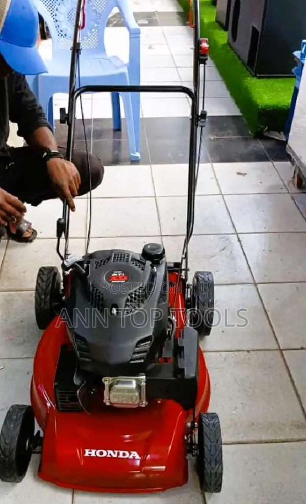 Honda Petrol Lawn Mower 8.5hp