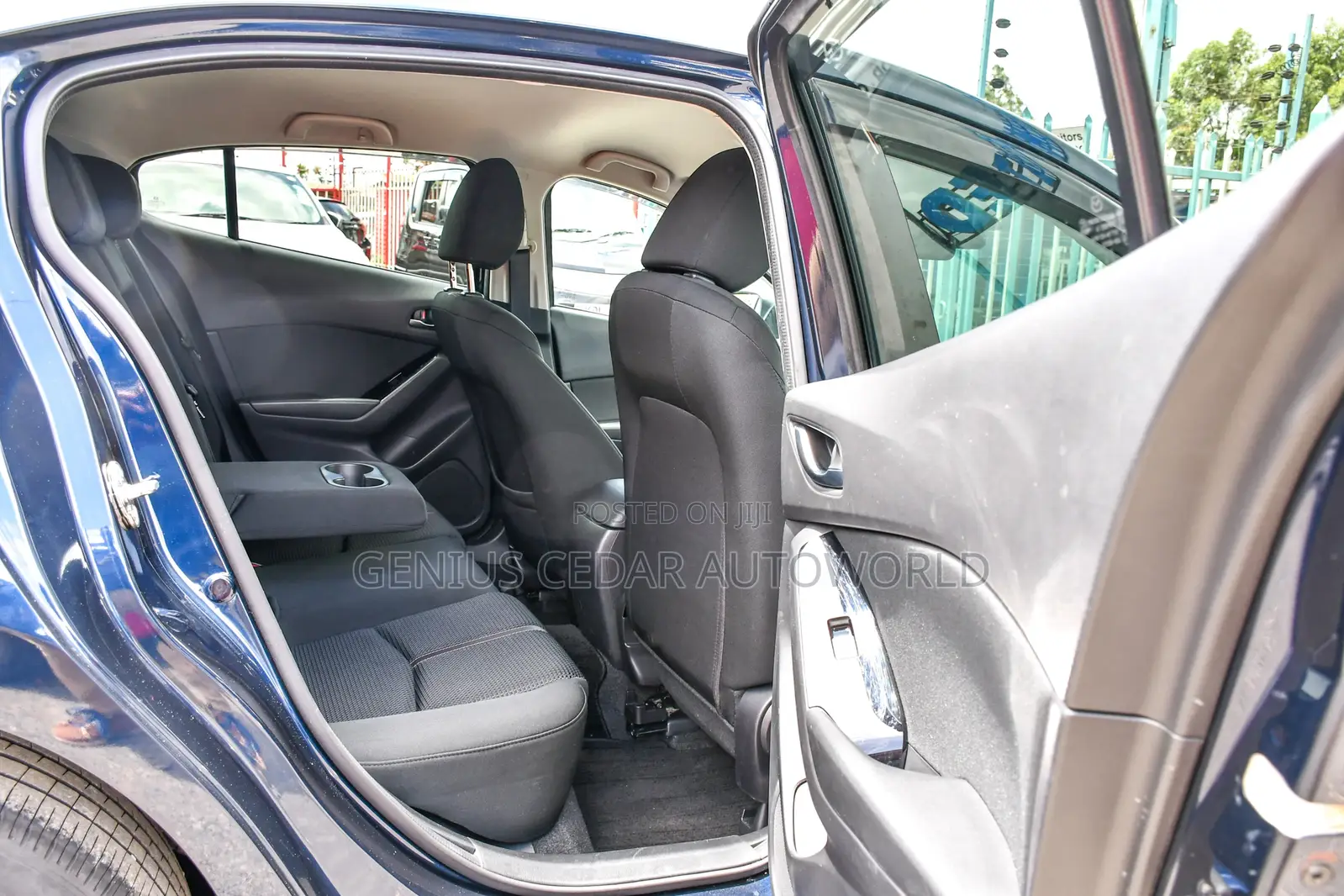 Mazda Axela 2017 Blue