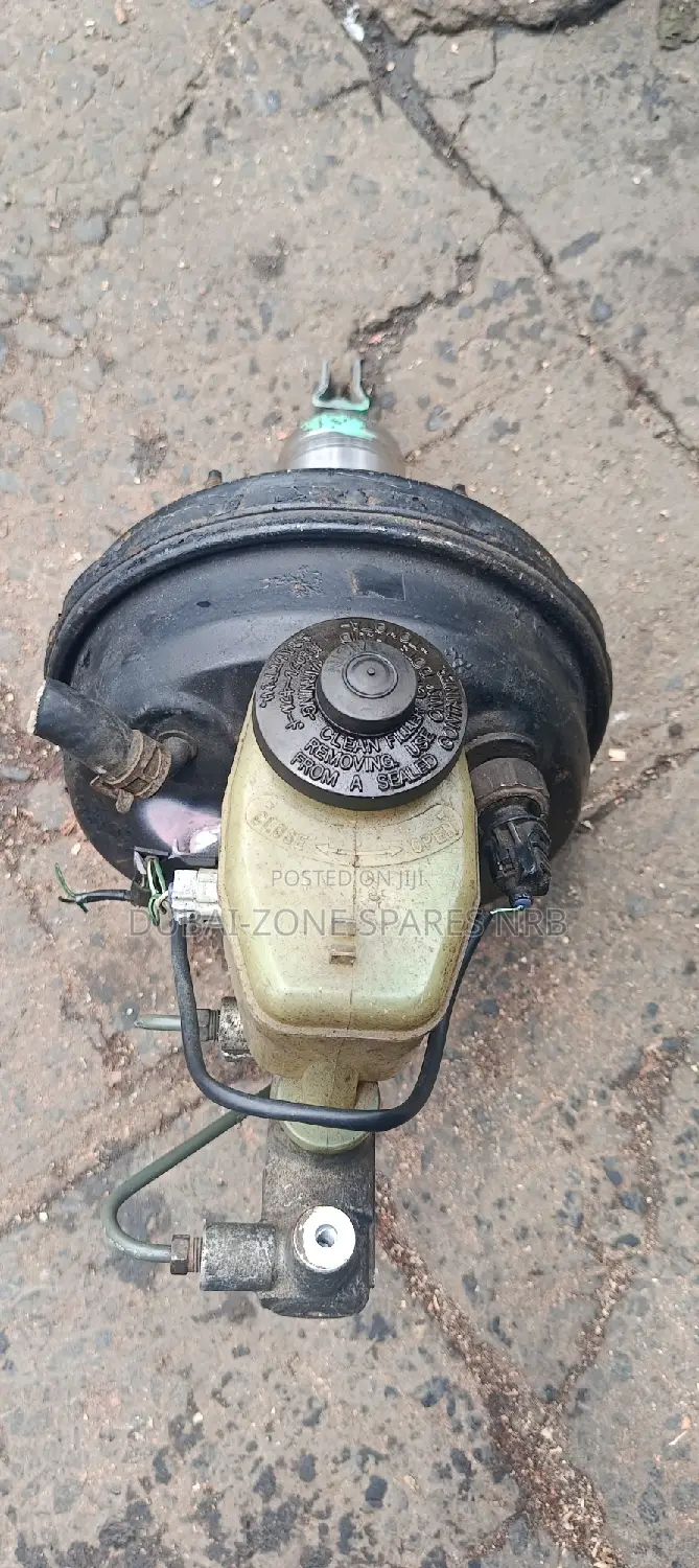 Prado J95, Hilux Surf Brake Master Cylinders, Boosters.