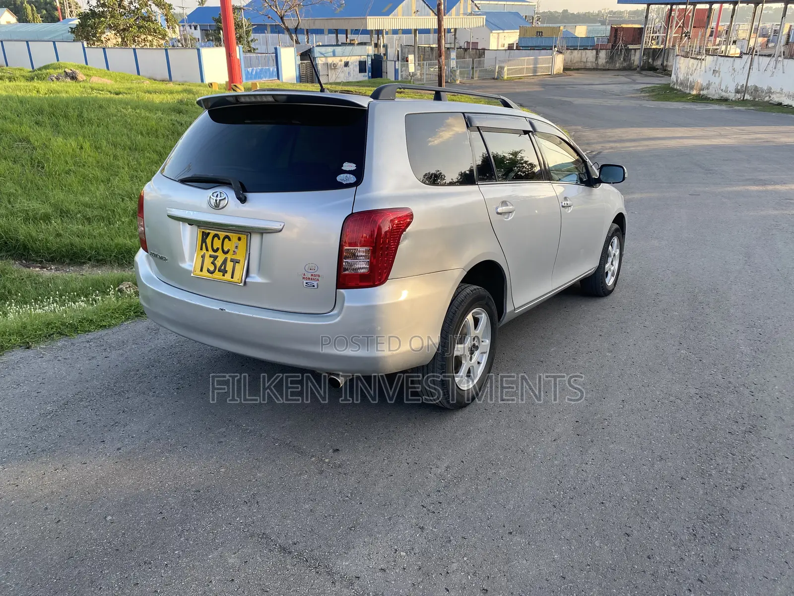 Toyota Corolla Fielder 2009 Silver