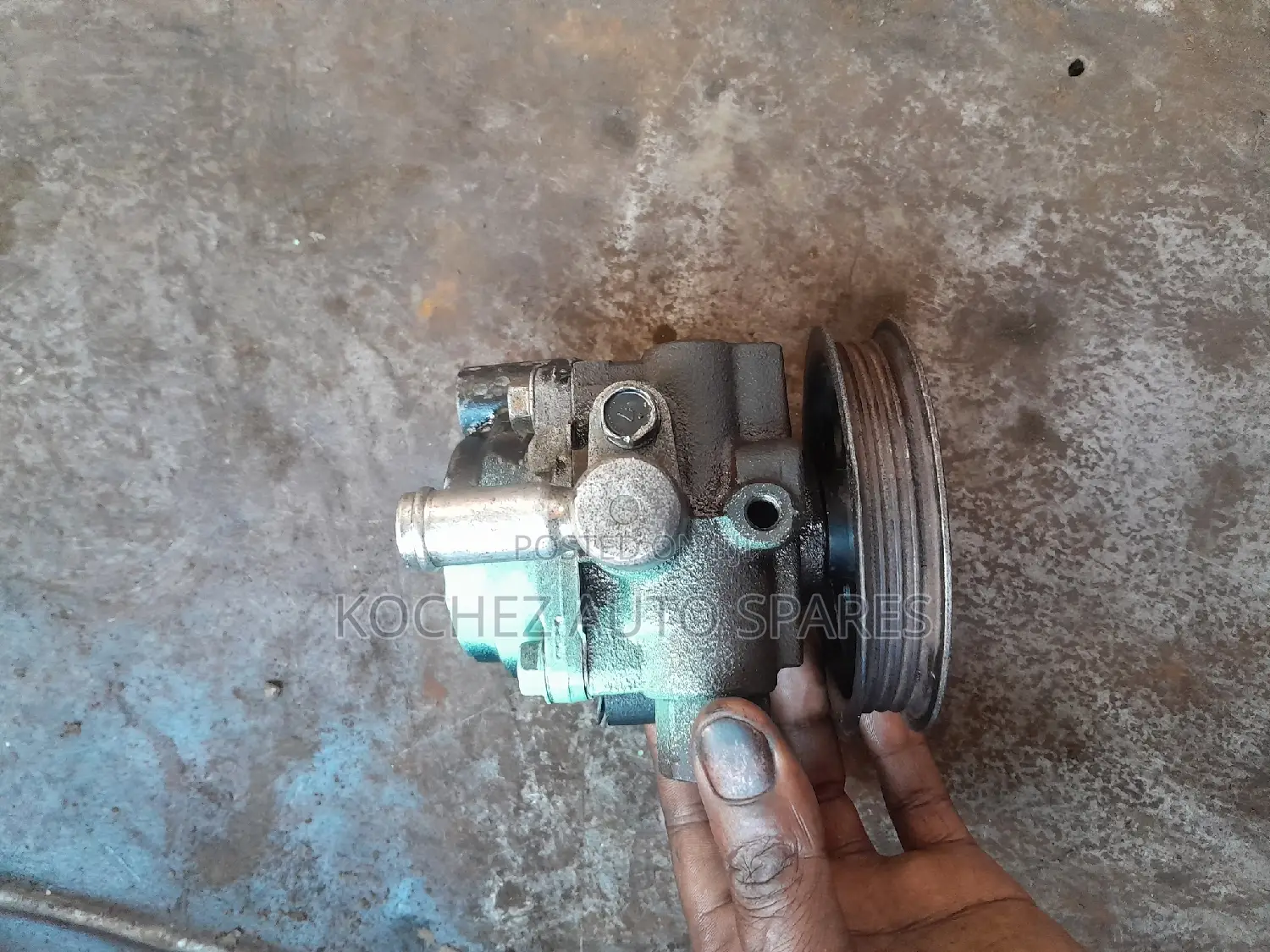 Power Steering Pump for Toyota Shark 3L,5L Engine