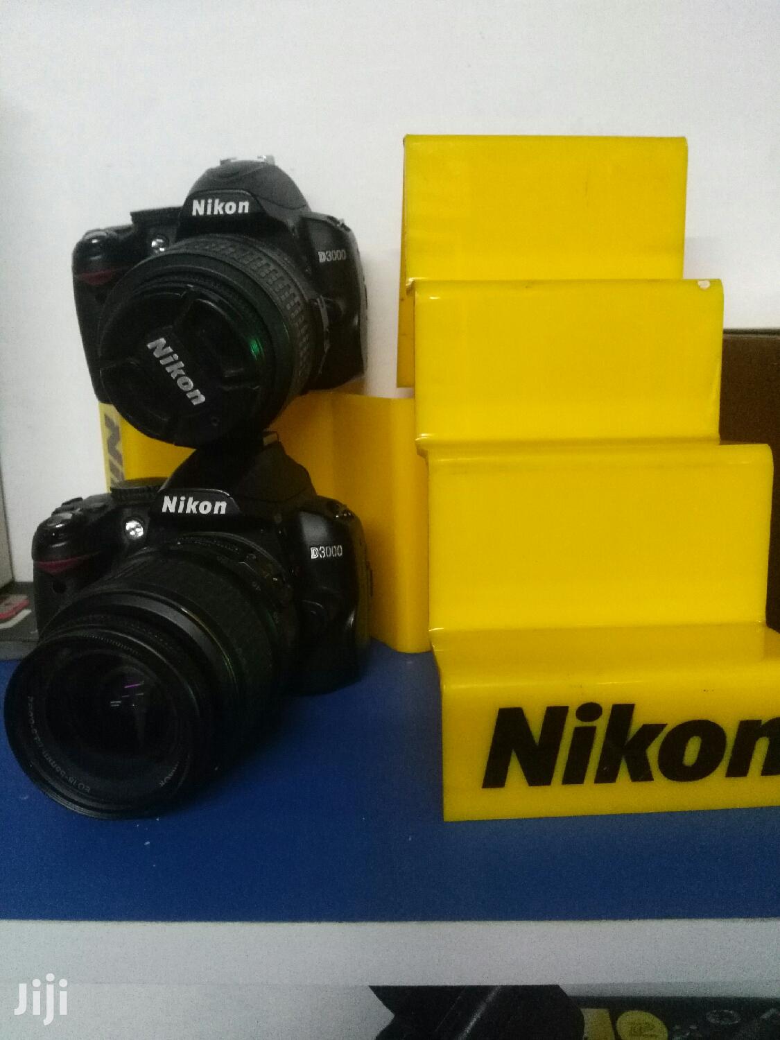 Nikon D3000 Pro Camera