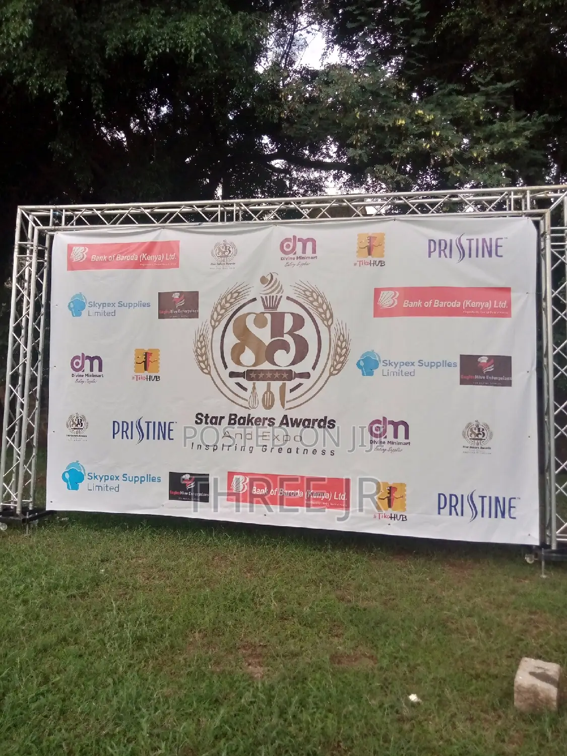 We Set Up Nice Goal Post for Your Events at Affordable Costs