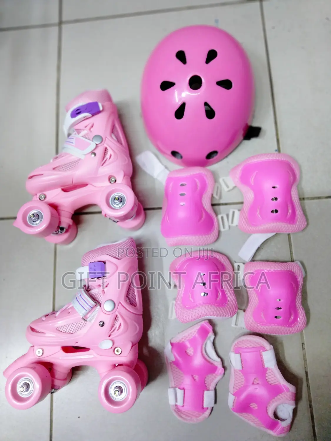 Full Set Four Wheel Skates (Quad Skate)