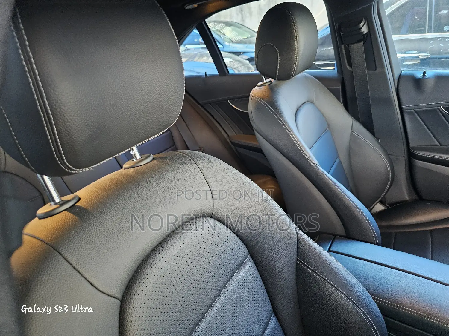 Mercedes-Benz C200 2018 Pearl