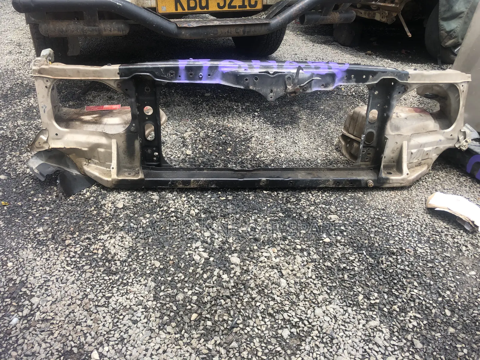 Toyota Cygnus Radiator Panel (Nosecut Shell)