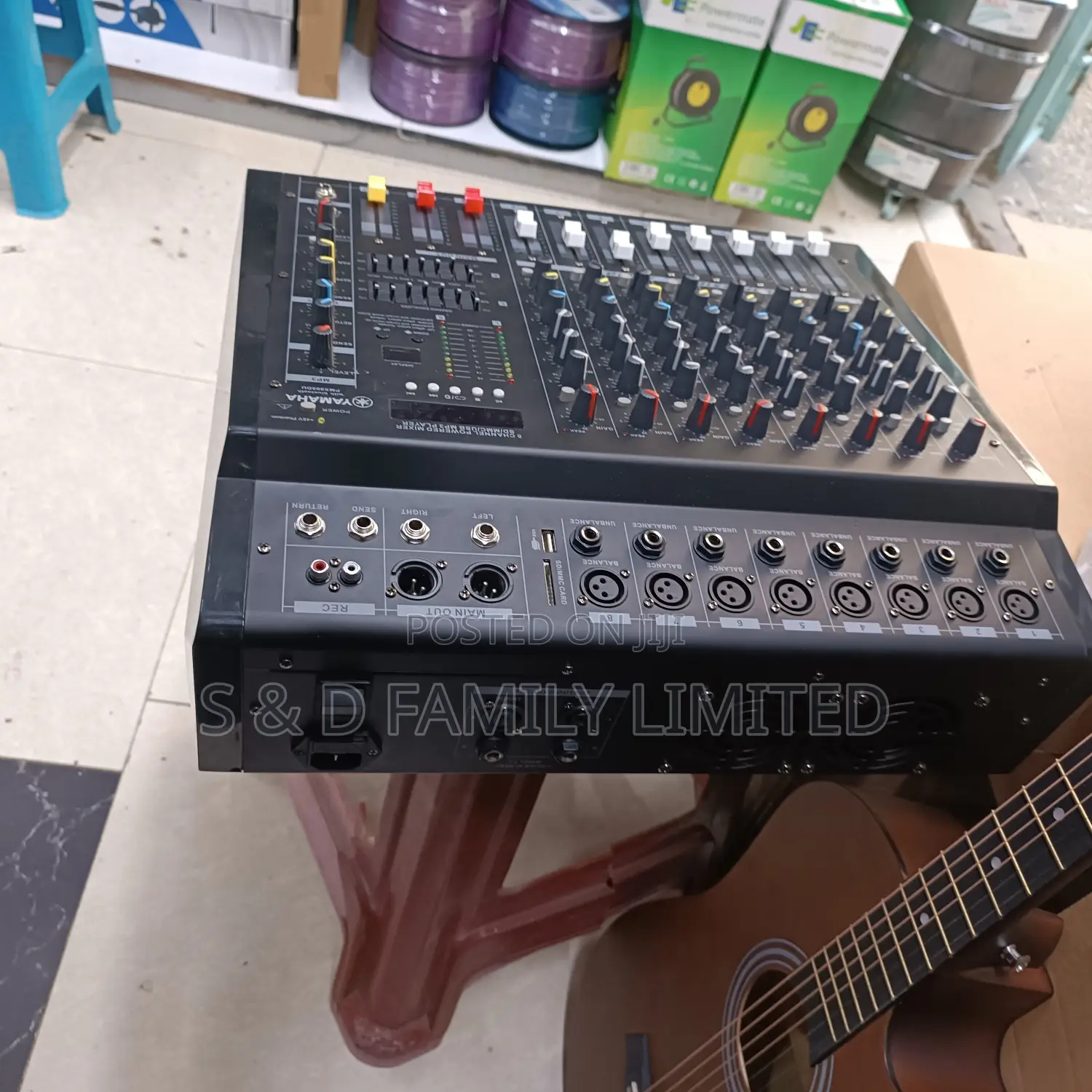 Yamaha PMX808 Powered Mixer 8 Channels