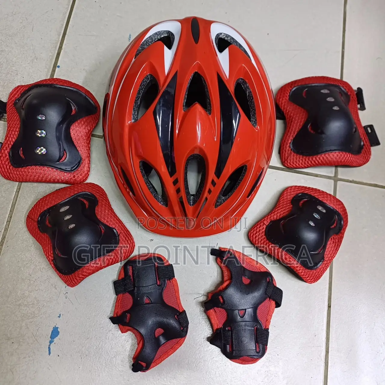 7 in 1 Protective Gears (Guards Helmet)