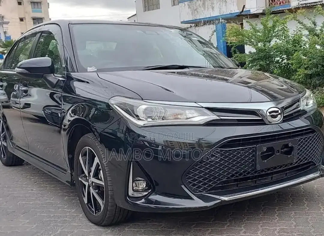 Toyota Axio 1.5 Hybrid G 2WD 2017 Black