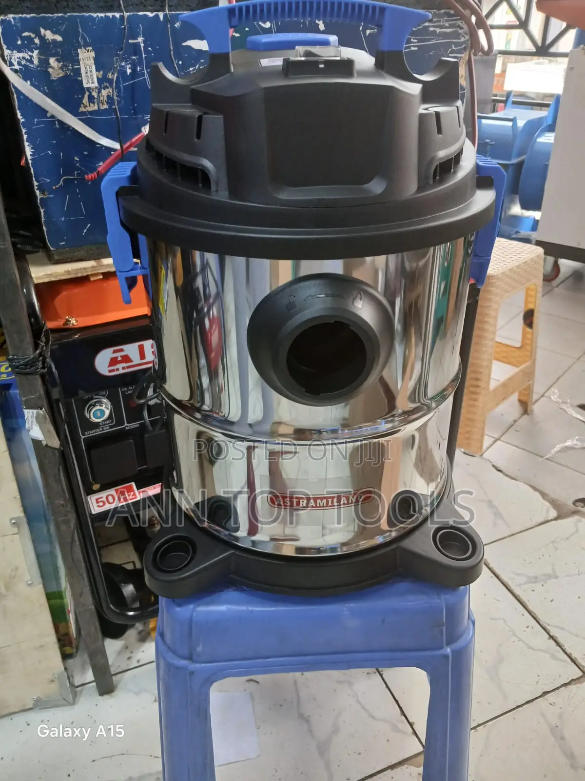 Astramilano 20 Litres Vacuum Cleaner