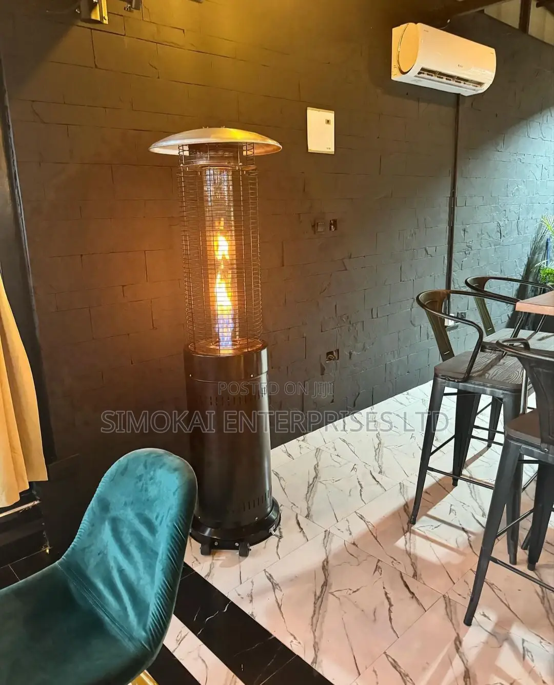 Circular Glass Tube Gas Patio Heater - 1.83m - Medium