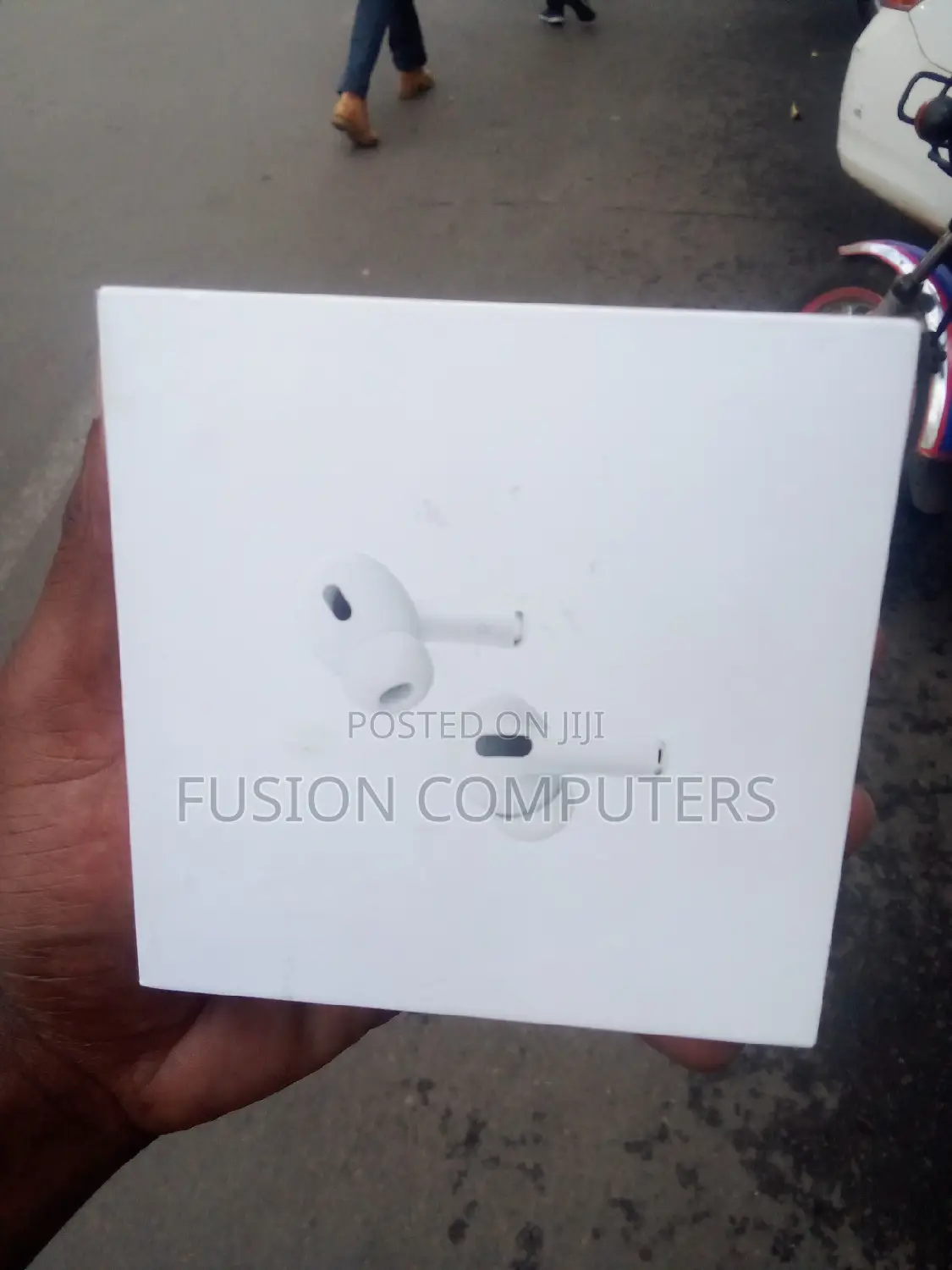 Apple Airpods Pro (2nd Gen) Wireless Earbuds