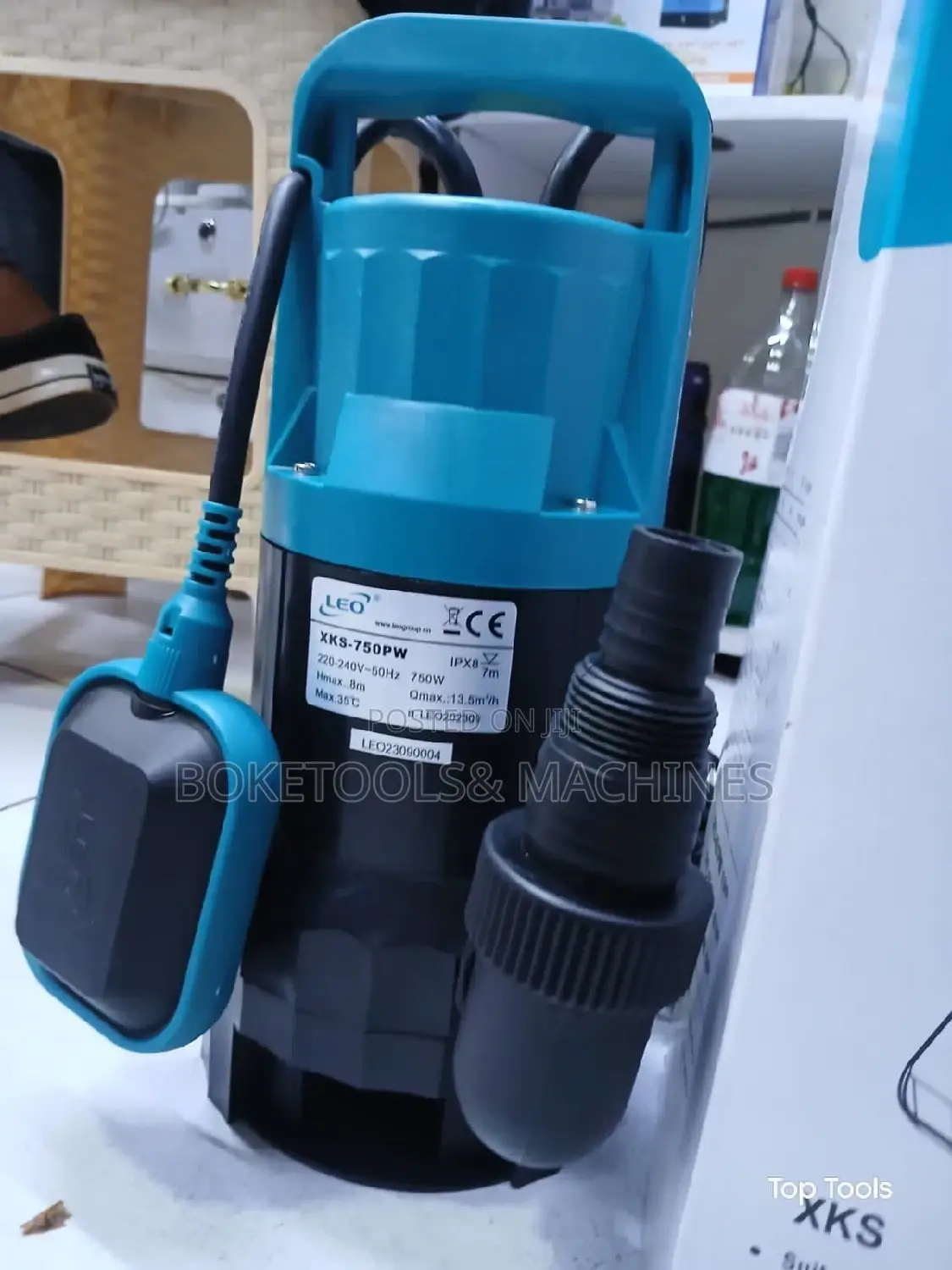 8 Metres 750watts Drainage Pump