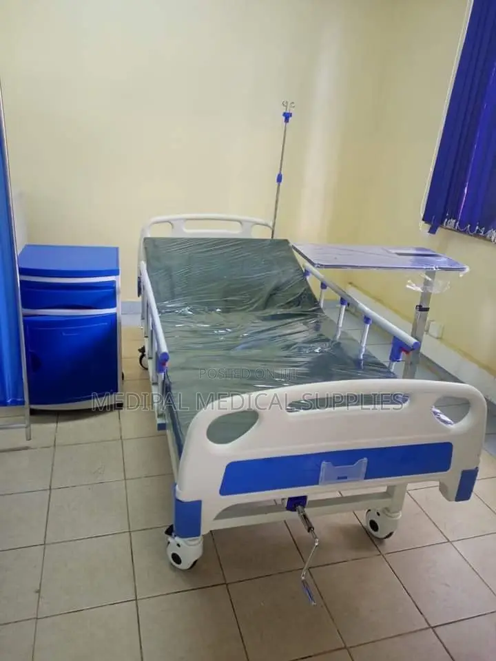 Single Crank Hospital Bed