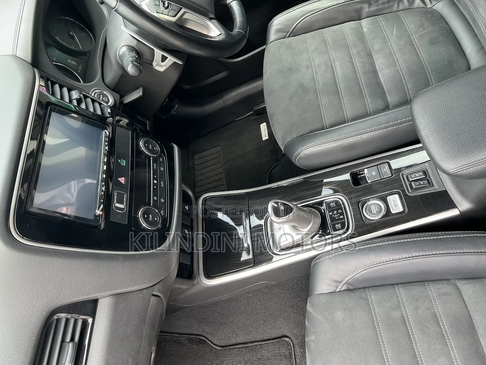 Mitsubishi Outlander 2019 Black