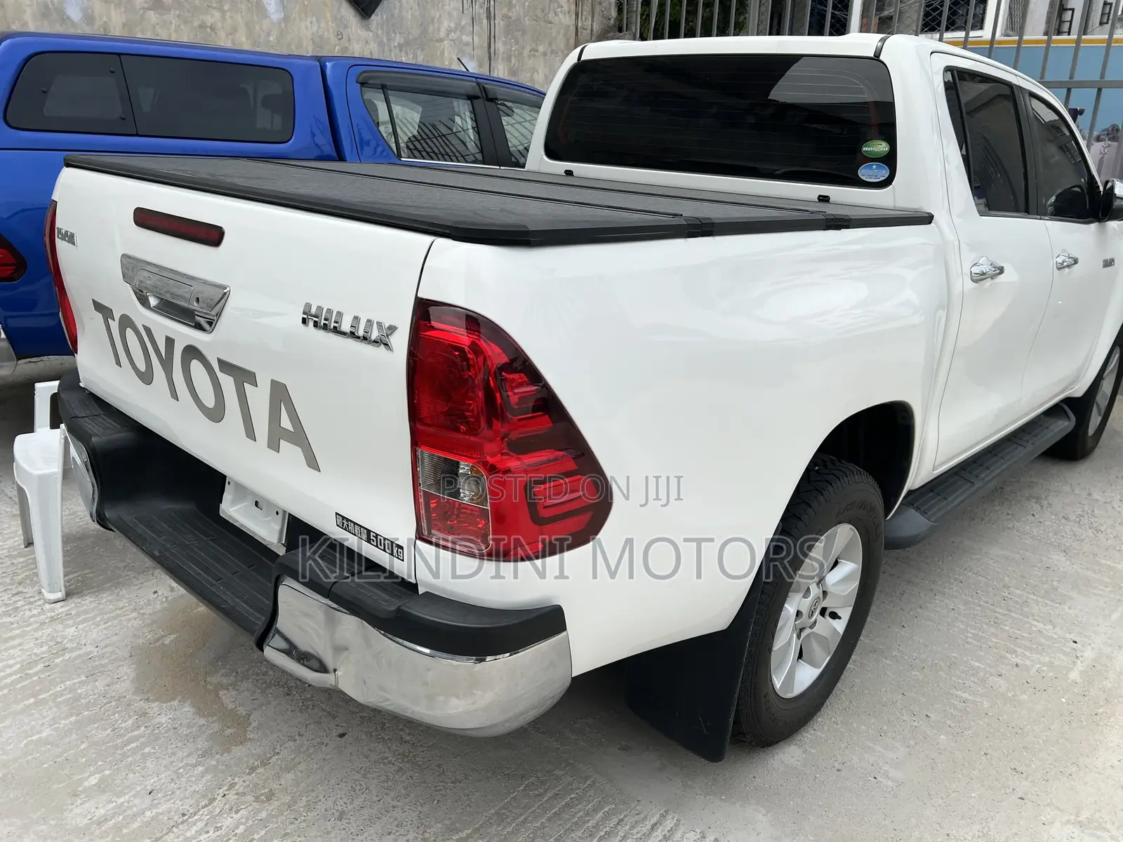 Toyota Hilux 2017 White
