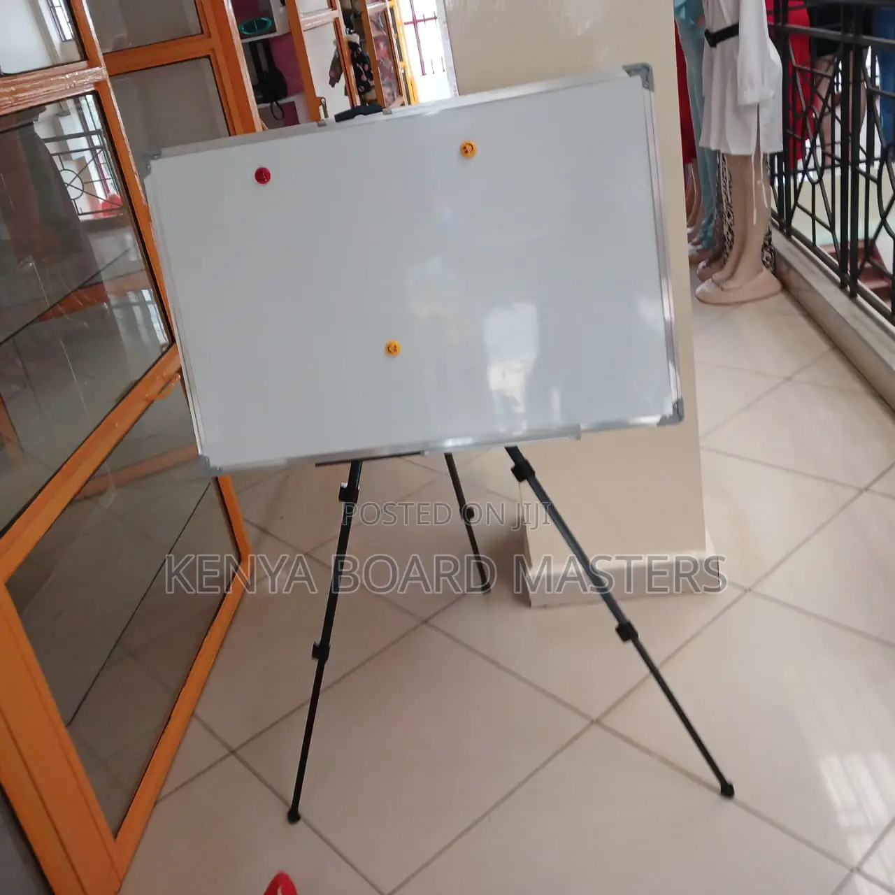 White Boards-White Boards on Tripod Stand'white Boards.