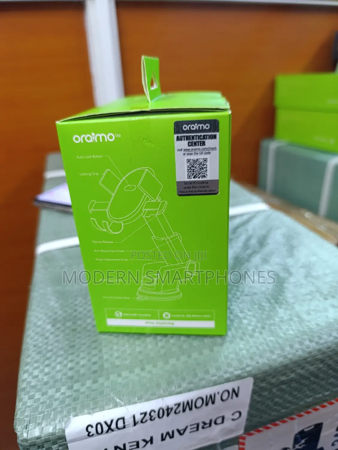 Oraimo OCM-CH12 Universal Car Phone Holder 360 Degree
