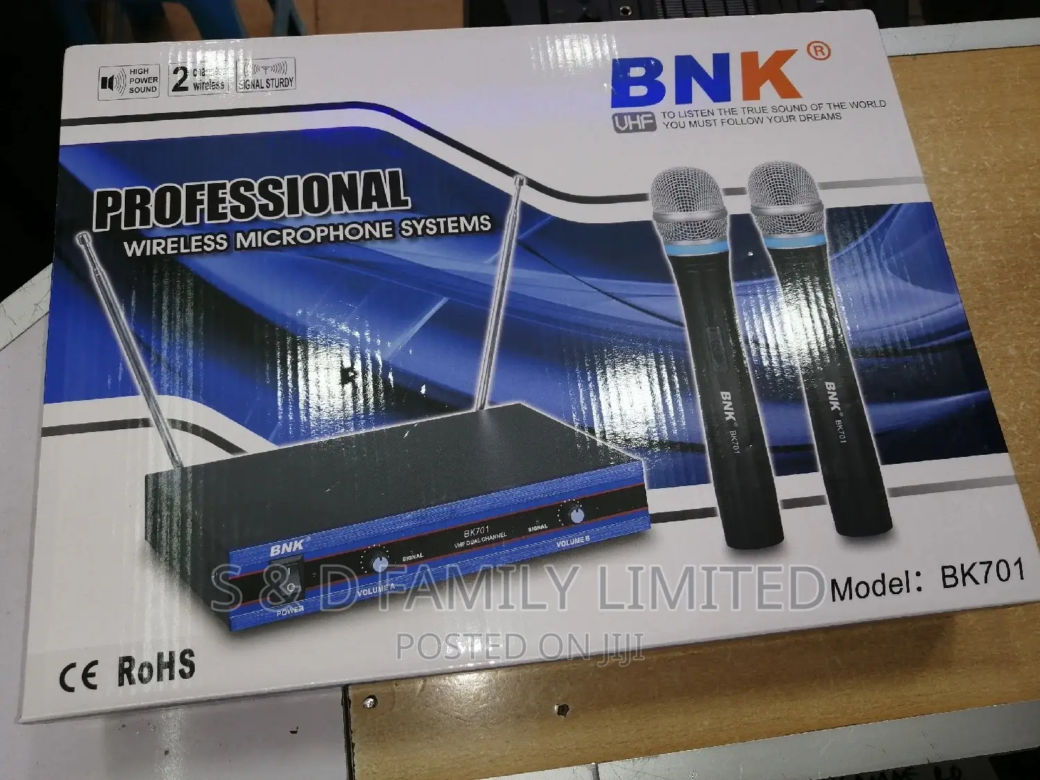 BNK 701 Wireless Microphone