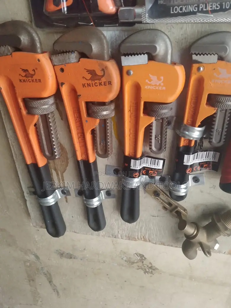 Pipe Wrench