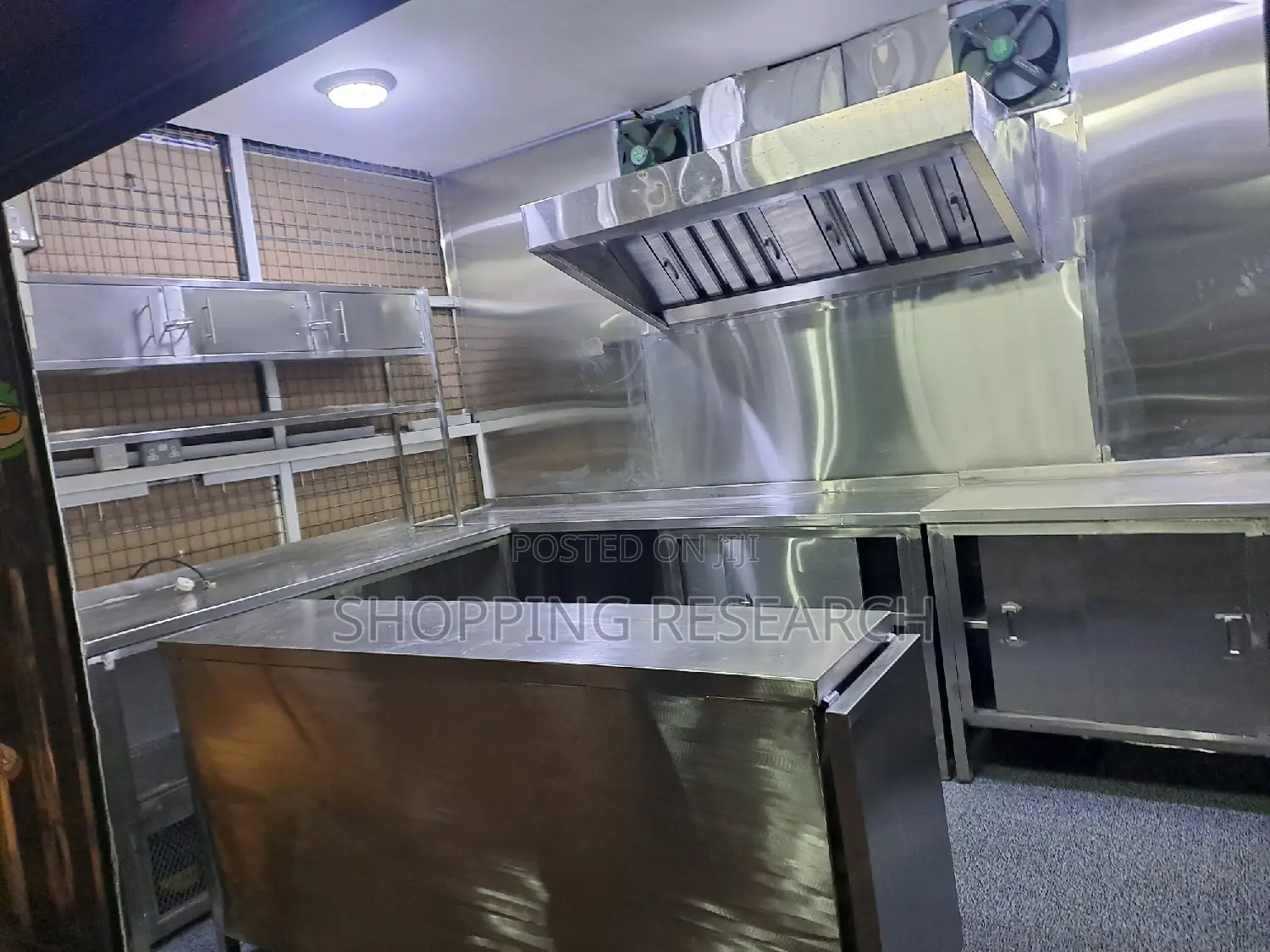 Stainless Steel Kitchen Equipments and Wall Cladding