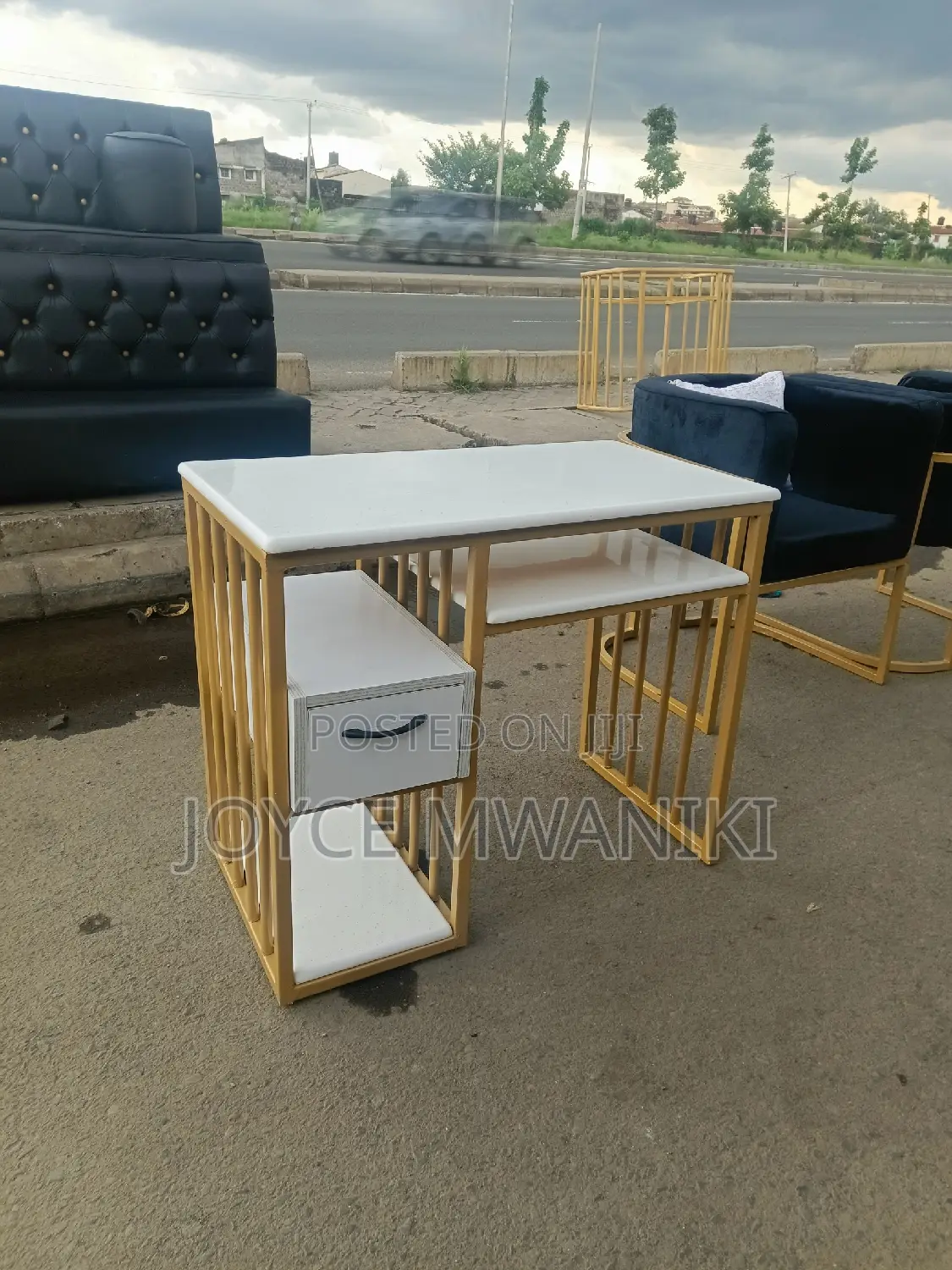 Manicure Marble Table, White 