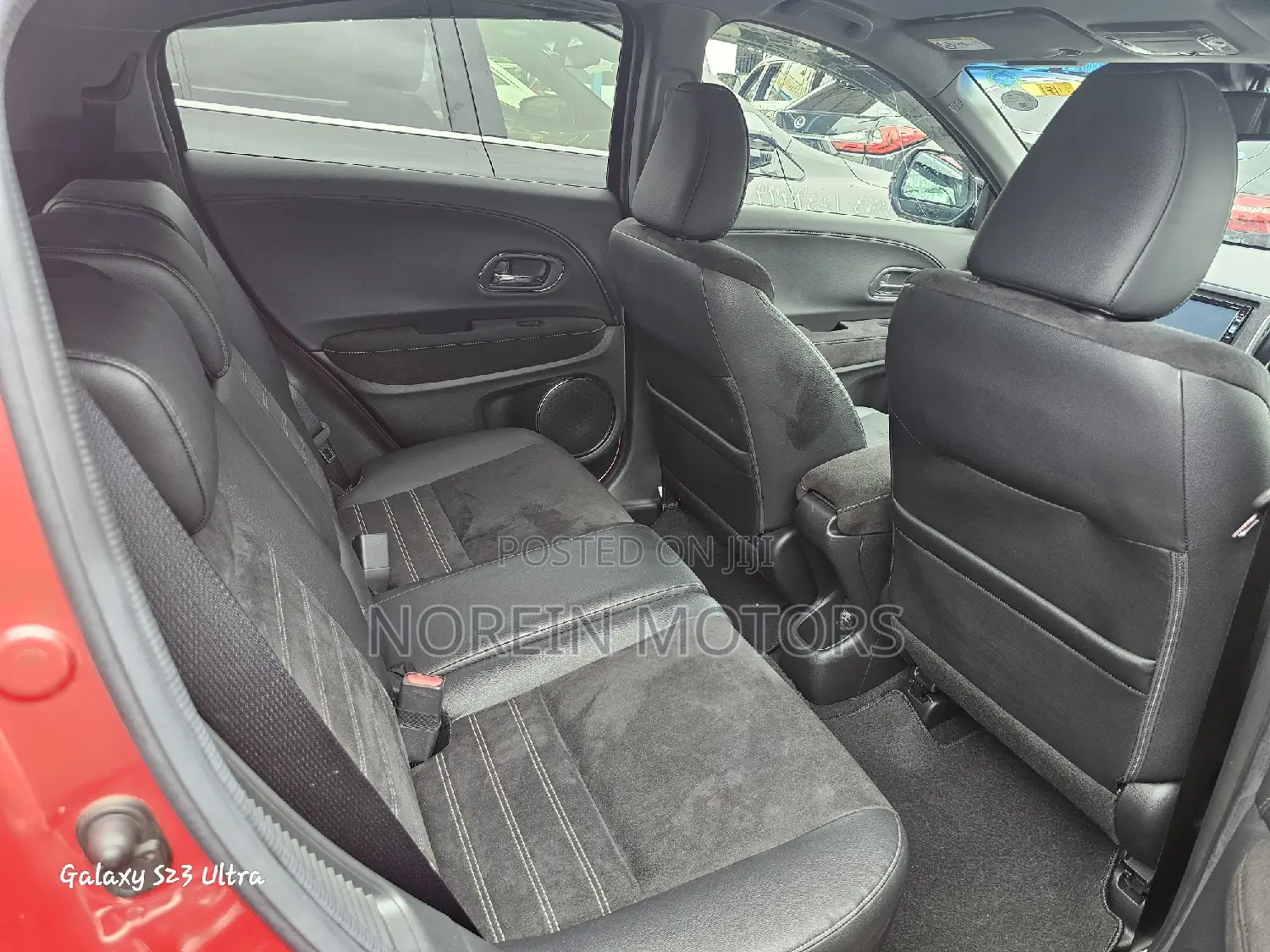 Honda Vezel 2017 Red