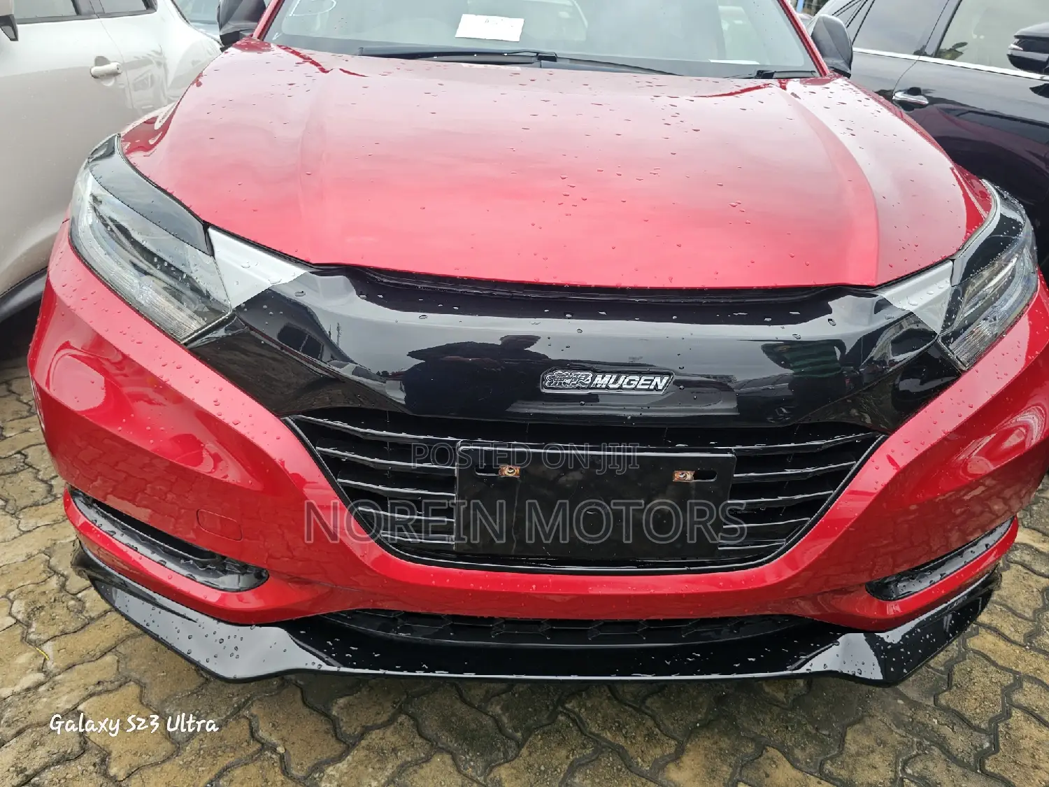 Honda Vezel 2017 Red
